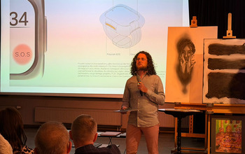 (photo)