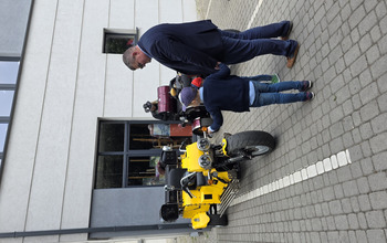 (photo)