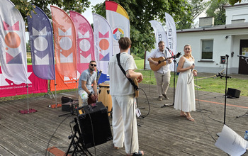 (photo)