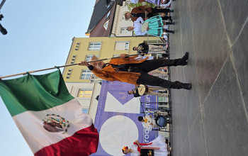(photo)